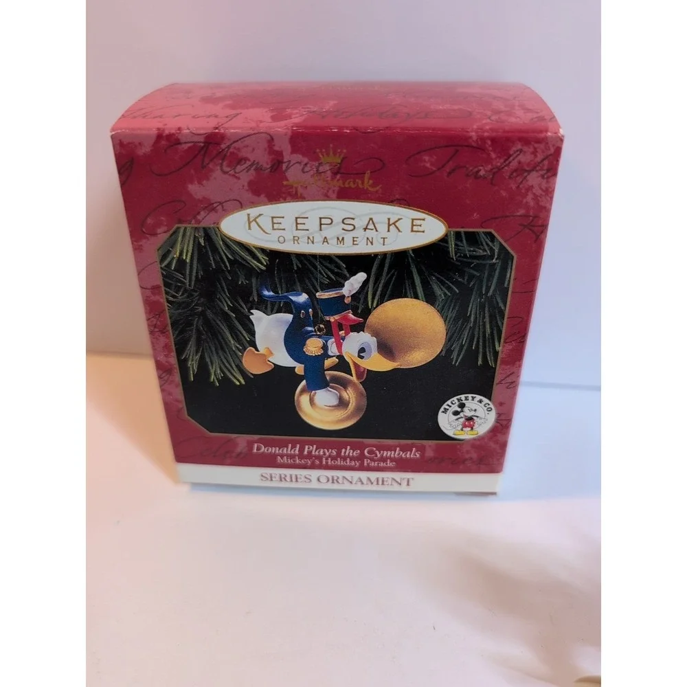 Disney Hallmark Donald Plays the Symbols 1999 Vintage Ornament